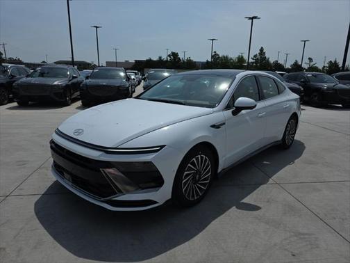 2025 Hyundai SONATA Hybrid Limited