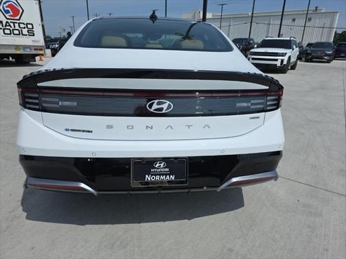 2025 Hyundai SONATA Hybrid Limited