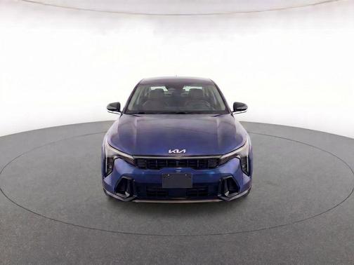 Wave Blue 2025 Kia K4 GT-Line