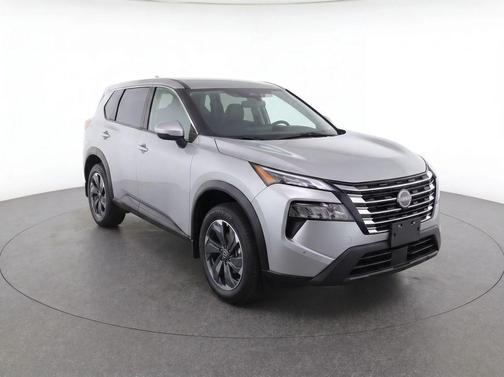 Brilliant Silver Metallic 2025 Nissan Rogue SV