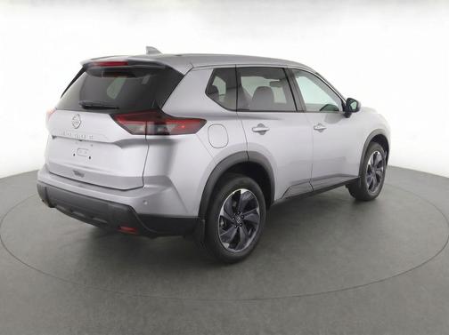 Brilliant Silver Metallic 2025 Nissan Rogue SV