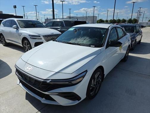 2025 Hyundai ELANTRA Sport