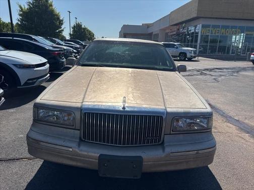 1997 Lincoln Town Car Executive