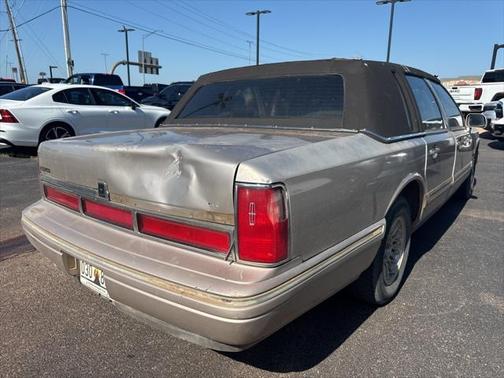 1997 Lincoln Town Car Executive