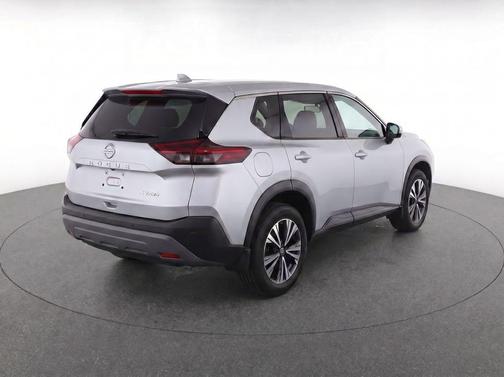 Brilliant Silver Metallic 2023 Nissan Rogue SV