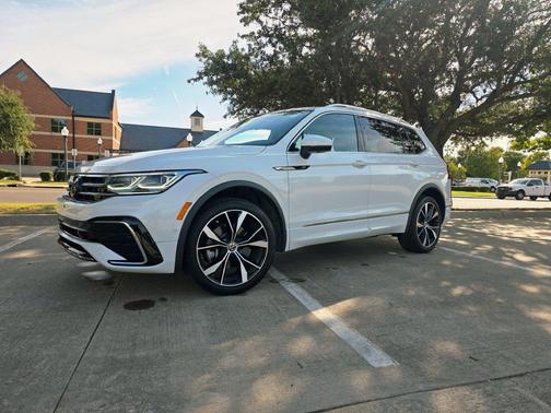 Opal White 2024 Volkswagen Tiguan 2.0T SEL R-Line 4MOTION
