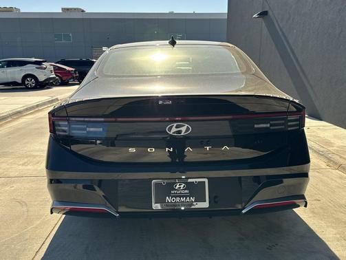 2026 Hyundai SONATA SEL