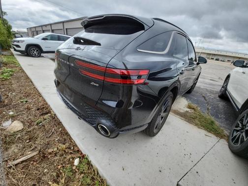 2024 Genesis GV70 2.5T AWD