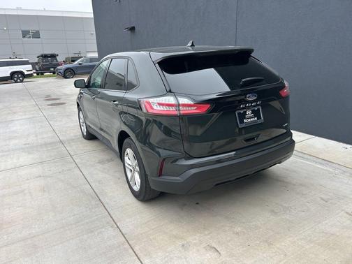 Forged Green Metallic 2024 Ford Edge SE