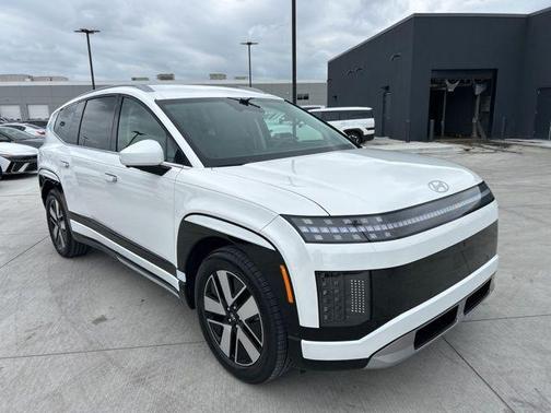 Snow White Pearl 2026 Hyundai IONIQ 9 SEL