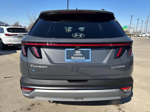 2026 Hyundai TUCSON Hybrid SEL Convenience