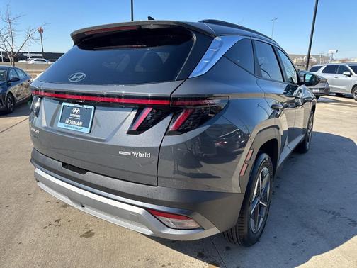 2026 Hyundai TUCSON Hybrid SEL Convenience