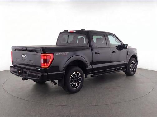Agate Black Metallic 2023 Ford F-150 XLT
