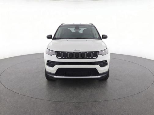 Bright White Clearcoat 2025 Jeep Compass Limited