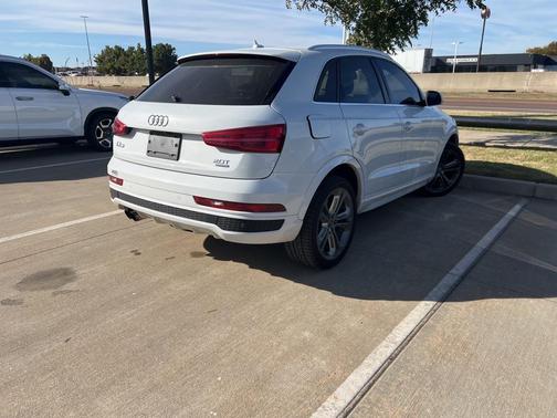 2018 Audi Q3 2.0T Sport Premium