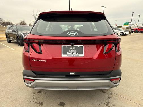 Ultimate Red 2026 Hyundai TUCSON SE