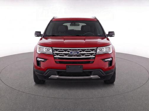 Ruby Red Metallic 2018 Ford Explorer XLT