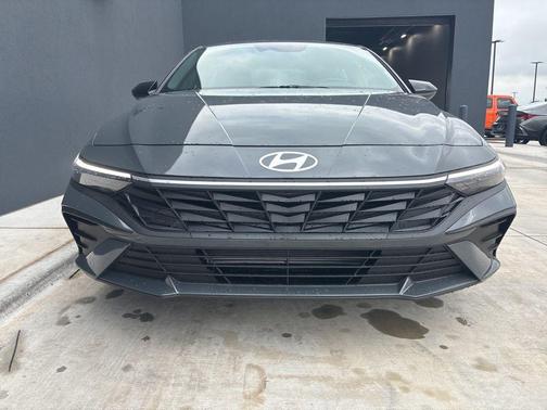 Ecotronic Gray 2026 Hyundai ELANTRA Sport