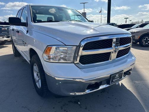 2023 RAM 1500 Classic SLT