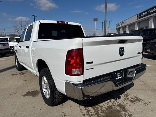 2023 RAM 1500 Classic SLT