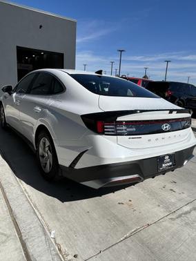 2025 Hyundai SONATA SE