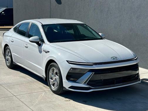 Serenity White 2025 Hyundai SONATA SE