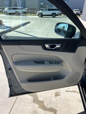 2020 Volvo XC60 T6 Inscription