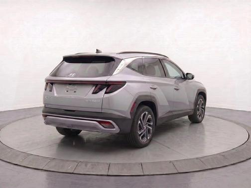 Shimmering Silver 2026 Hyundai TUCSON Hybrid Limited