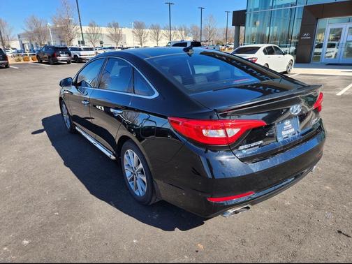 2016 Hyundai SONATA Limited