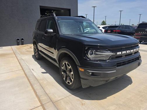 Shadow Black 2024 Ford Bronco Sport Outer Banks