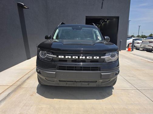 Shadow Black 2024 Ford Bronco Sport Outer Banks