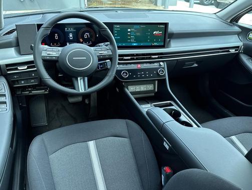 2026 Hyundai SONATA SEL