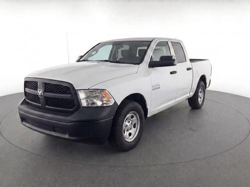 Bright White Clearcoat 2022 RAM 1500 Tradesman