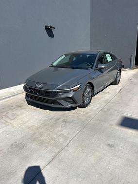 Ecotronic Gray 2026 Hyundai ELANTRA HEV Blue