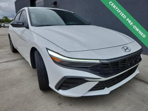 2025 Hyundai ELANTRA HEV SEL Sport