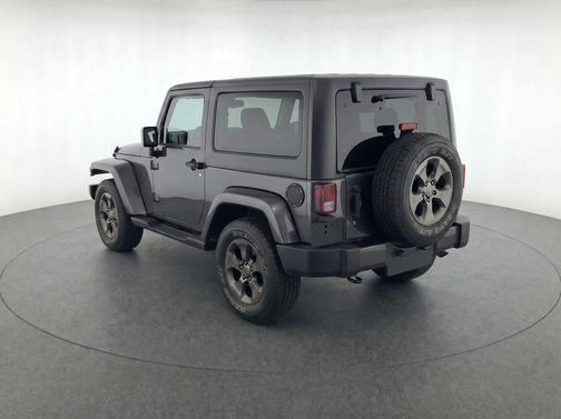 Granite Crystal Metallic Clearcoat 2018 Jeep Wrangler JK Sahara