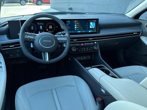 2026 Hyundai SONATA SEL