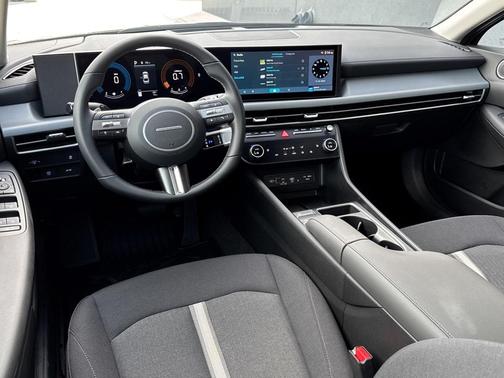 2026 Hyundai SONATA SEL