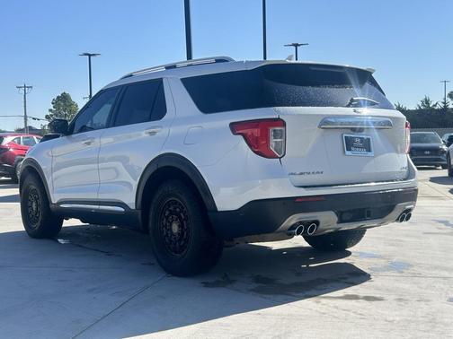 2022 Ford Explorer Platinum