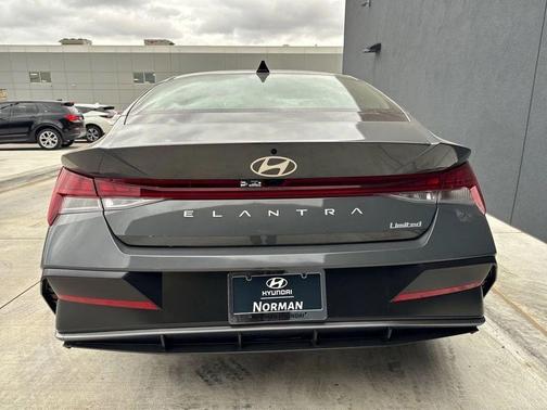 Amazon Gray 2026 Hyundai ELANTRA Limited