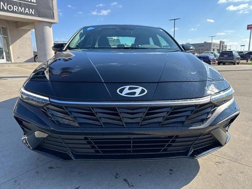 2025 Hyundai ELANTRA Sport