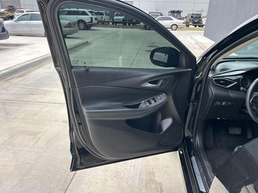Ebony Twilight Metallic 2022 Buick Encore GX Select