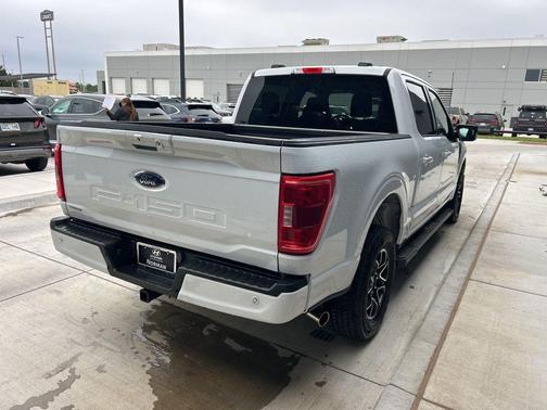 Oxford White 2023 Ford F-150 XLT