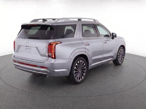 Typhoon Silver Metallic 2026 Hyundai PALISADE Calligraphy