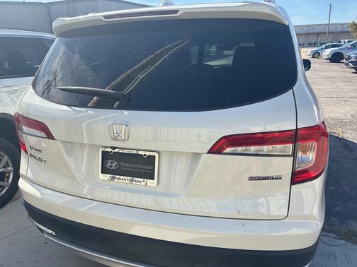 2019 Honda Pilot Touring 8-Passenger