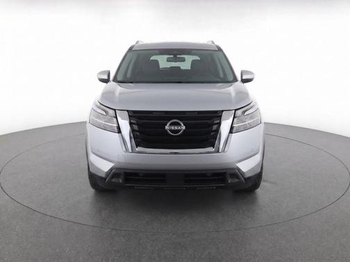 Brilliant Silver Metallic 2025 Nissan Pathfinder SV 4WD