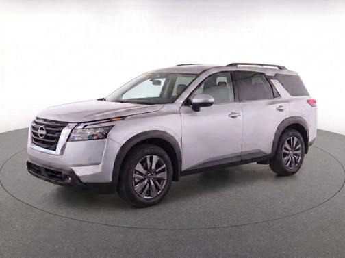 Brilliant Silver Metallic 2025 Nissan Pathfinder SV 4WD