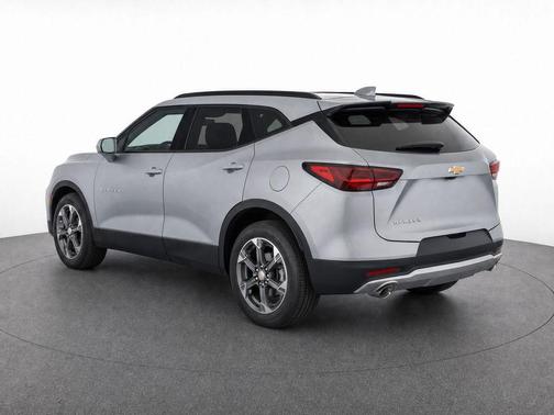 Sterling Gray Metallic 2024 Chevrolet Blazer 2LT
