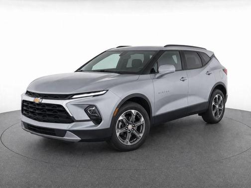 Sterling Gray Metallic 2024 Chevrolet Blazer 2LT