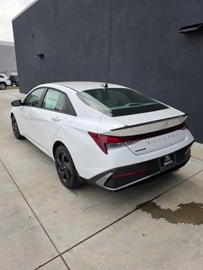 2026 Hyundai ELANTRA Sport